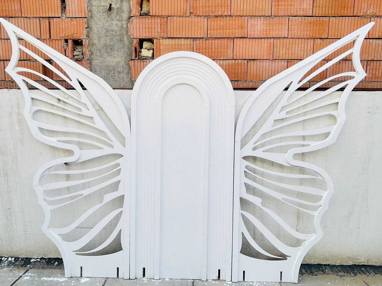 سلام عليكم كوشات للبيع نضيفات كلش الوحدة ب ٣٠٠ اليريدهن يتصل على هاذ الرقم ***********
