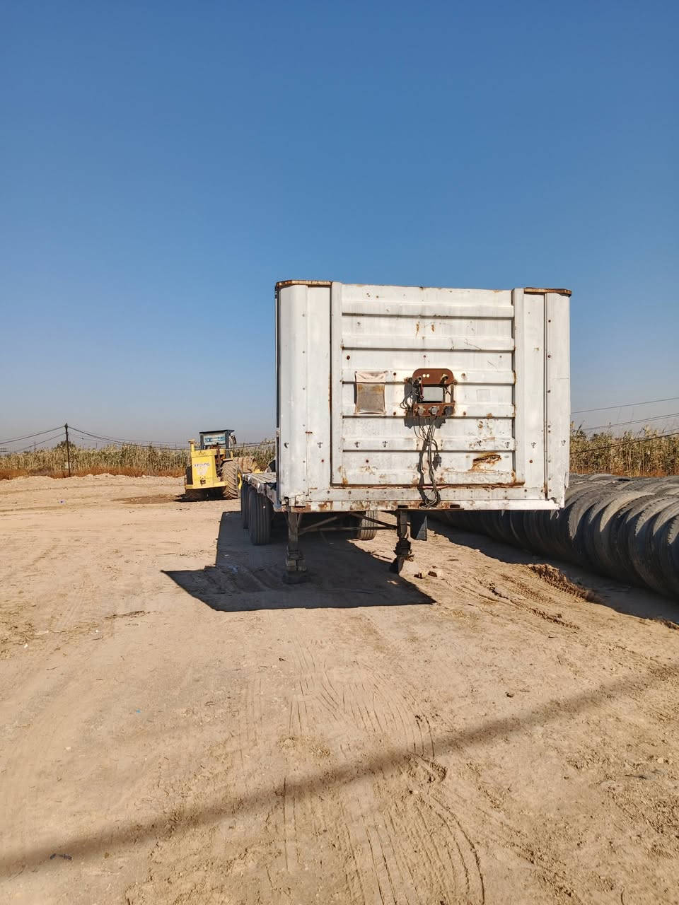 سلام عليكم لبيع عربانه وربيه تخم تايرجديد***********
