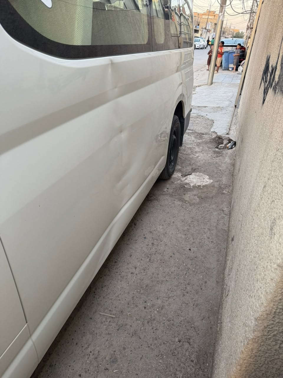 هايس بوز البيع موديل 24 ربع اوتماتيك دوشمه عام كشنات كامله سيبايه ترع مراوح إضافيه جاهزه ماشيه 30 الف بيها طخه بالطويله ترجع بارد بعدني مامسويها موجوده صوره الطخه تصال *********** مكان بغداد
