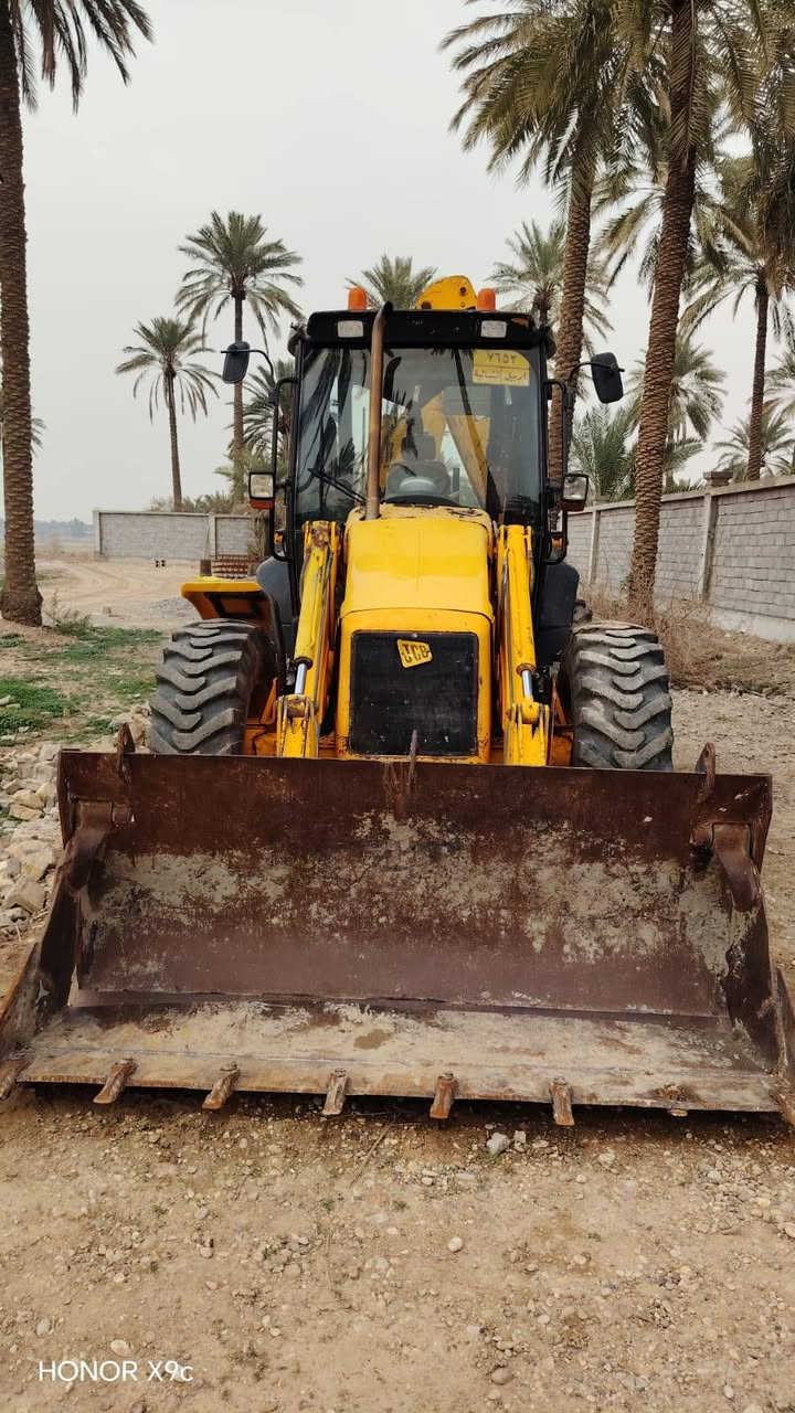 شفل وبكلن jsp للبيع موديل ٢٠٠٣ رقم اربيل بيه حصه كاز وياه تاير اضافي وكيله ٤٠سم الموقع بغداد الراشديه اتصل  *********** نظاف وسط
