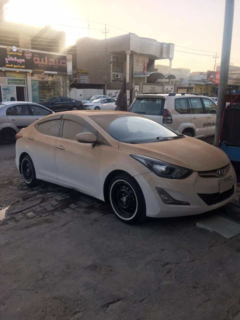 السلام عليكم النتر موديل 2015 سياره جاهز من كلشي رقم كربلاء انكليزي بسمي سياره بيه صبغ احزام غرفة جديد اتخم  تايرات جديد مكينه 2000 بل كرتوان تبريد منضوم جديد جاهز على اخري السعر 110او بيه مجال قليل فقط اتصل ***********
