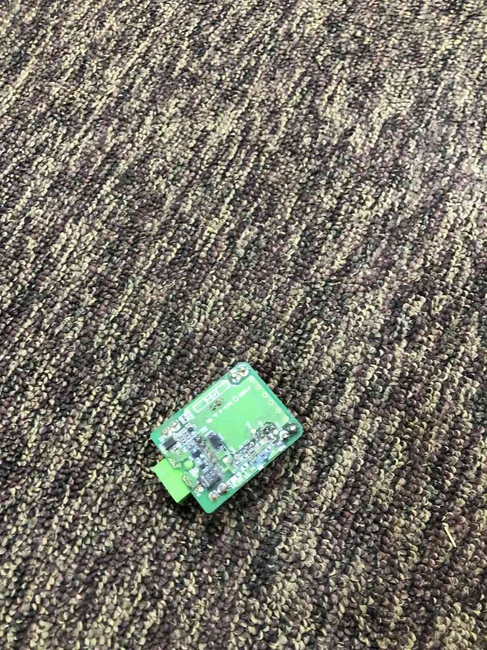 متوفره غراض 08 عنابير 35الواحد موجودات امامي خلفي
الكج خلفي كامل 60 البصمه 100و بيهة مجال الرقم *********** الديواني مركز  و الكشنات 55 و الفج الخلفي 40 و العقل بصمه 25 يوجد توصيل الكافه أنحاء العراق
