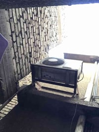 قطعه خارجيه فقط للبيع ماكو وياها شي 07707525551