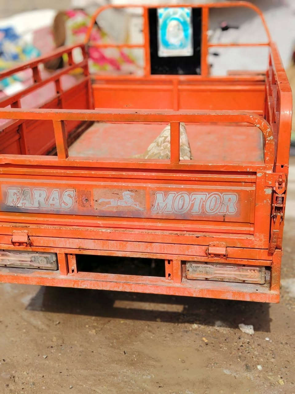 اخوان سلام عليكم ستوته فرس موديل20015 كله علبلاد اوراق صولي كهربايات كله شغاله مكاني البصرة قضاء الدير تصل علا هذا رقم ***********
