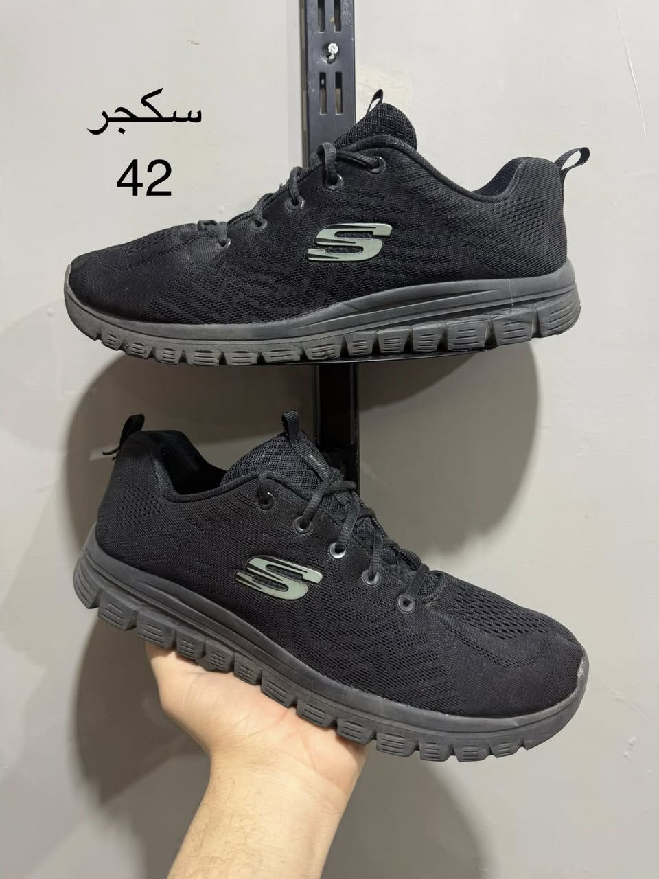 اهلا شباب❤️
توفر حذاء اوربي اصلي🔥
القياس موجود داخل آلصوره 🖼️
الأستفسار مراسلة البيج ***********
يتوفر توصيل 🚎
