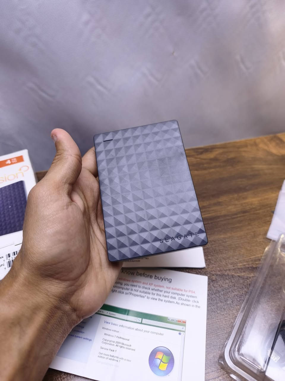 السلام عيكم
هارد يا جماعة الخير (seagate)  خارجي 

الحجم 4T حقيقي مو كلاوات 

تاخذ شرط الفحص 

و جديد ما مستخدم نهائي مثل ما تشوفن 

مزادة يبدي من 60


**إذا كنت صاحب هذا الإعلان وتريد حذفه لأي سبب، رجاءا أرسل رسالة إلى الدعم الفني**