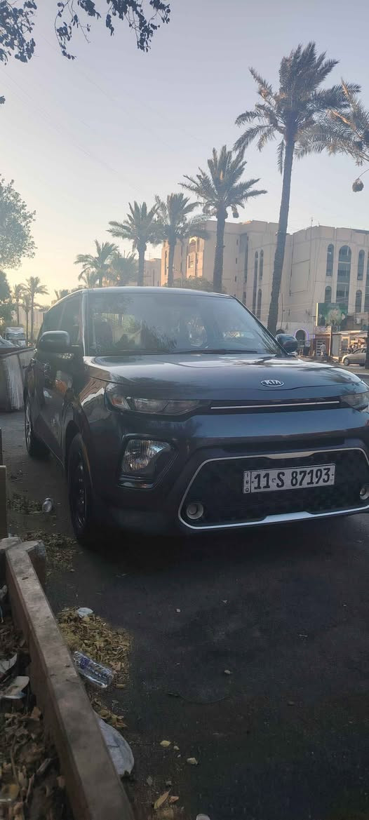 سلام عليكم
السعر 135 
محرك 2000دوش 
ماشيه 48 
صول موديل 2021 
بدون دواخل سياره 
جديده بمعنى كلمة 
شرط شواصي كفاله 
جاهزه للاخير تخم تاير جديد صدر امامي خلفي جديد 
محرك كير كفالة ادامه كامله 
صور حادث بالمنشور  

العنوان بغداد بسمايه
*********** بغداد, العراق
