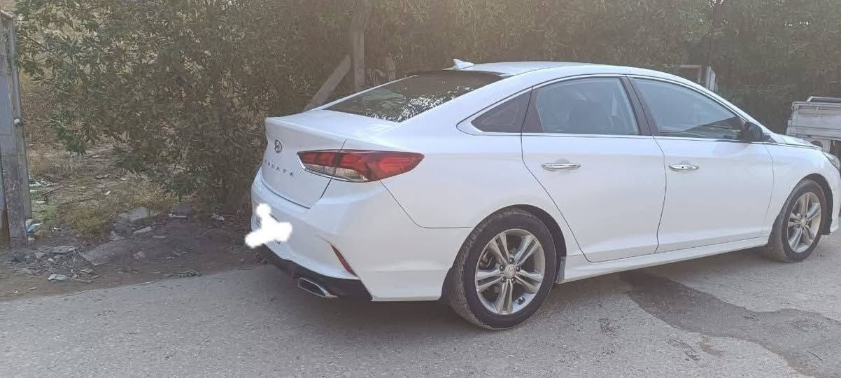 سوناتا 2018 وارد امريكي
حادث خشم الچاملخ وخشم البنيد 
مواصفات 
فول مواصفات عدا الفتحة 
السونار موجود 
رقم بغداد دولي بأسمي 
بابل/الحمزة الغربي 
السعر/ 135 وبيها مجال سيارة جدا نضيفة مال جناي 
***********
***********
