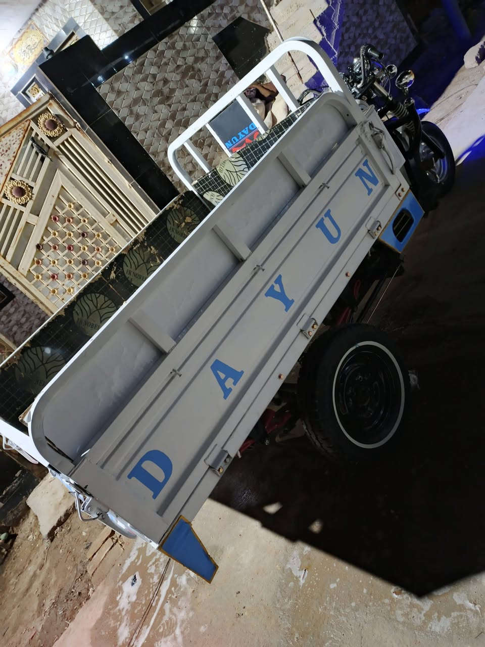 سلام عليكم موديل 20  اوراق اصولي
مكينه جديده ضفيره جديده دبلات جديد تايرات جدد 
مكفوله من كلهن ترايك وين ماجان ***********  بي واتساب خاص هم مفتوح واني خادم
