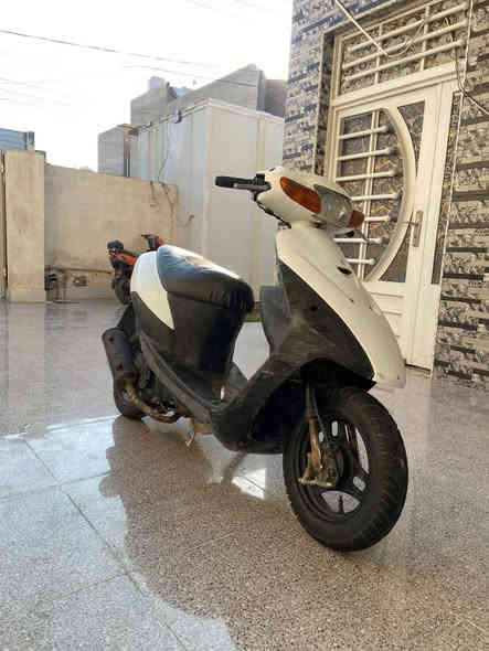 سلام عليكم 🪬
دراجه ساسوكي جنطه للبيع
كهربائياته شغاله
مكينه ناعمه
اوراق بسمي
زوج تواير جدد
بريكات أمامي خلفي
مكان (ميسان حي الحسين جديد)
سعر (225)وبيه مجال
رقمي (***********) وتساب فقط
