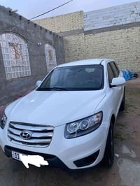 سنتافي • ٢٠١٢ • مدفوعة كمرك