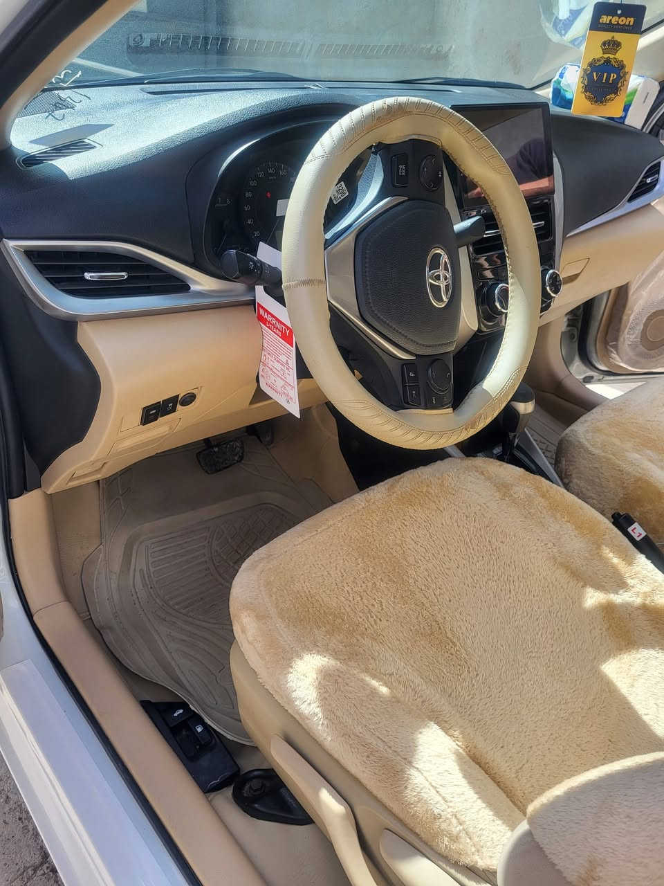 یارس مودیل 2018سنوی جدید seفول مکینە15للبیع عنوا ن کرکوک للاستفساڕ علی رقم صاحب السیاره***********
