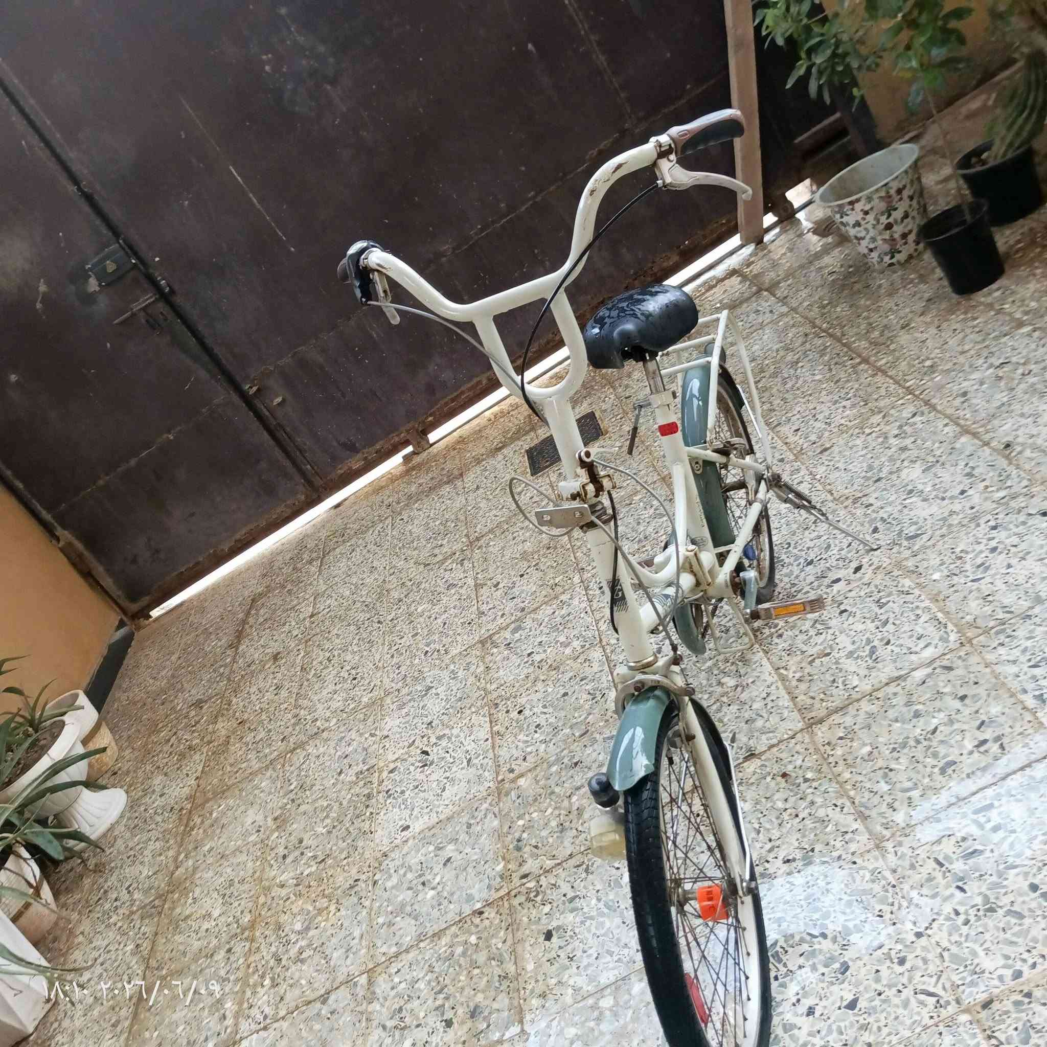 السلام عليكم بايسكل حجم 24 للبيع السعر 40وبعد بي هواي مجال


**إذا كنت صاحب هذا الإعلان وتريد حذفه لأي سبب، رجاءا أرسل رسالة إلى الدعم الفني**