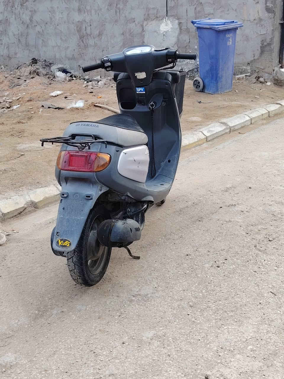 دراجة منغولي حاوية قبل شهر طالعه من المعرض جديدة للاستفسار الاتصال على الرقم ***********
