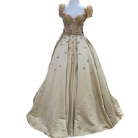 فستان • للمدعوات • لبسته مره