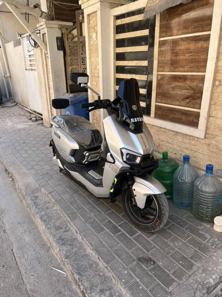 دراجة شحن الصاعقة الريان زيرو صفر مماشية مليون و ١٥٠ 
عنواني بغداد ***********
