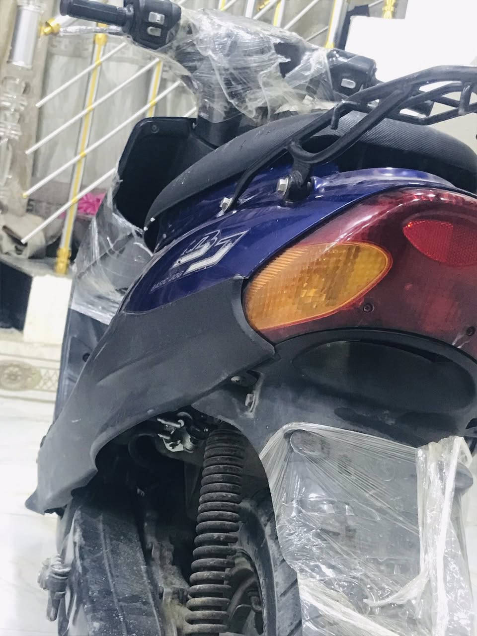 سلام عليكم دراجه بيجي 9زروف دراجه مامفتوحه شلعه ومشي خير من الله كهربائيات كله شغاله اشاير كلوب كلشي شغال دراجه ما ناقصها شي 
مكاني ناصريه مركز… 
اتصال عل هاذ رقم ***********
