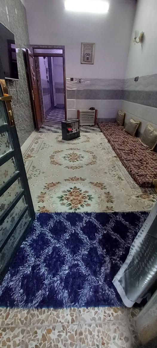 للبيع للبيع 🏠🏠 
دار في حي السماح الأساتذه خلف الأركان / قرب مدرسه الكويتيه / المساحه / ١٠٠ متر / البيت فول / اتجاه شمال / سيراميك  + 
خدمات ماءفول💦+كهرب+تبليط
صنف العقار +كرت بلديه + مقدم معامله للتمليك / السعر ٥٧ مليون وبي مجال /  للأسفسار الأتصال على الأرقام + *********** / *********** / يوجد لدينا عروض في حي السماح / الأولى + والثانيه + يوجد لدينا عروض في حي السماح / زراعي / سكني  / تجاري /
