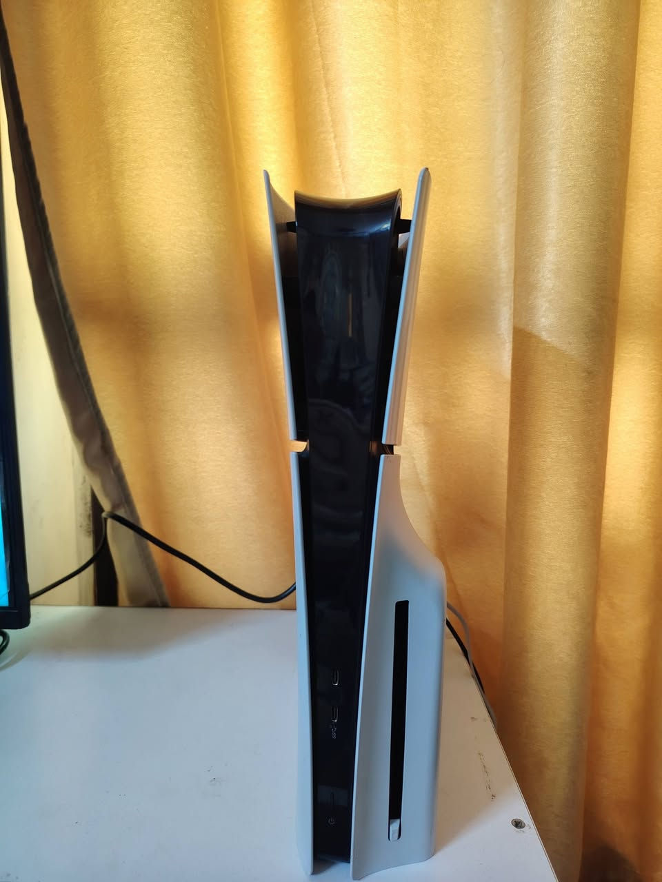 السلام عليكم عليكم بلي 5 سلم مستخدم 1 تيرا الجهاز فول نضافه وعالفحص كامل ملحقاته من كلشي (بدون كارتون) السعر ب 630 وبي مجال مكاني بغداد قرب حي البتول


**إذا كنت صاحب هذا الإعلان وتريد حذفه لأي سبب، رجاءا أرسل رسالة إلى الدعم الفني**