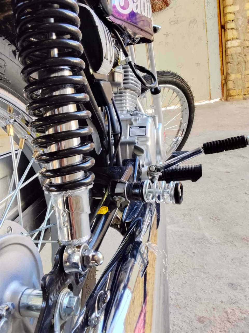 تعميرة حربي اوراق للبيع مكينة رابيدو الأصلي ست احرف اول تبديلة دهن الهة وشاصي سكنر 26 وغراضهة كلة اصلي صالهة سبوع مشدودة بعدهي ع سحك صبانة ماا ممدودة عليهة شوفت عينك سعرهةة 950 وبيهة مجال مكاني ديوانية الحمزة الشرقي المو شراي لا يتعبني فدوة اروحلكم للتواصل ***********
