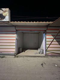 محل للايجار • قرب البلدية • سعر مناسب