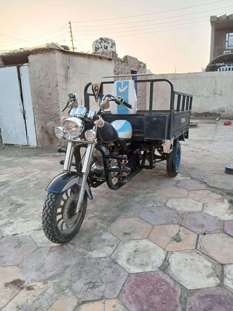 سلام عليكم ستوته للبيع موديل ١٣ شاصي شرط اوراق نضيفات كلش تعمير جديد برغي ما عايزه شراي خاص او اتصال ***********
