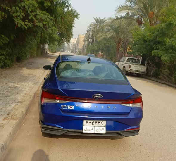 للبيع Hyundayi Elantra 2021
‏لون ازرق مميز _ محرك 2.0 دوش _ ماشية 47 الف ميل _ بدون ايرباك سليم 
‏تحكم ستيرن 
‏شاشة وسطية
‏مودات قيادة 
‏رادار 
‏رقم اربيل بسم شركة تحويل او وكالة 
‏السعر 147 وبيها مجال 
‏مكاني بغداد  ***********
‏
