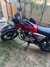 دراجة بوكسر للبيع موديل ٢٢ ماشيه ٤٠ الف دراجة خير من الله ومكينة ناعمة...