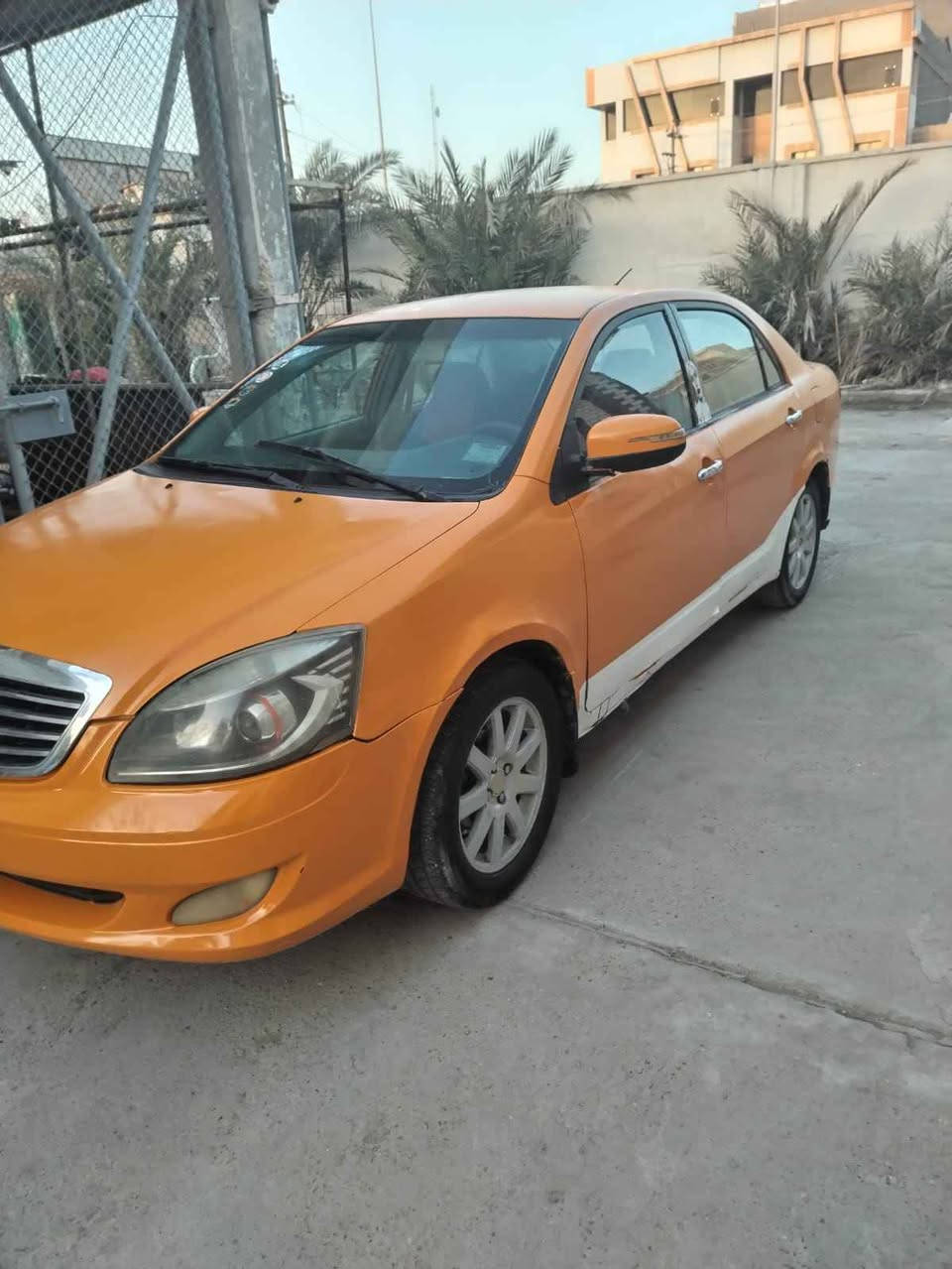 جيلي موبل مديل ٢٠١٣سنويه منتهيه ٢٠٢٤ مكينه كورله بيها تبخير كير مابي شي مصبوغه عام بيها ضربه بلمدكر الوره للبيع السعر ٢٠وبيها مجال للشراي رقم بصره الماني راعيها بلزبير ***********هذا رقمي البصرة, العراق
