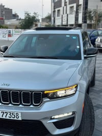 مراوس مع bmwحديث مارسدسc300 E200 حديث جيب ثلاث انظمه بلكن ٢٠٢٣  فول مو...