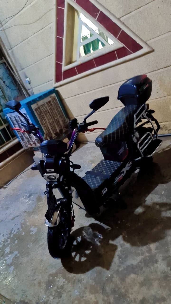 موطور جبلي الخوين موديل ٢٠٢٥ ٦بطاريات جهاز نذار تشقيل عن بعد بصمه   مانع سرقه سعر ٦٧٥ بي مجال الفلوجه  جبيل ***********
