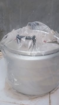 قدر ضغط • كبير • للمطاعم