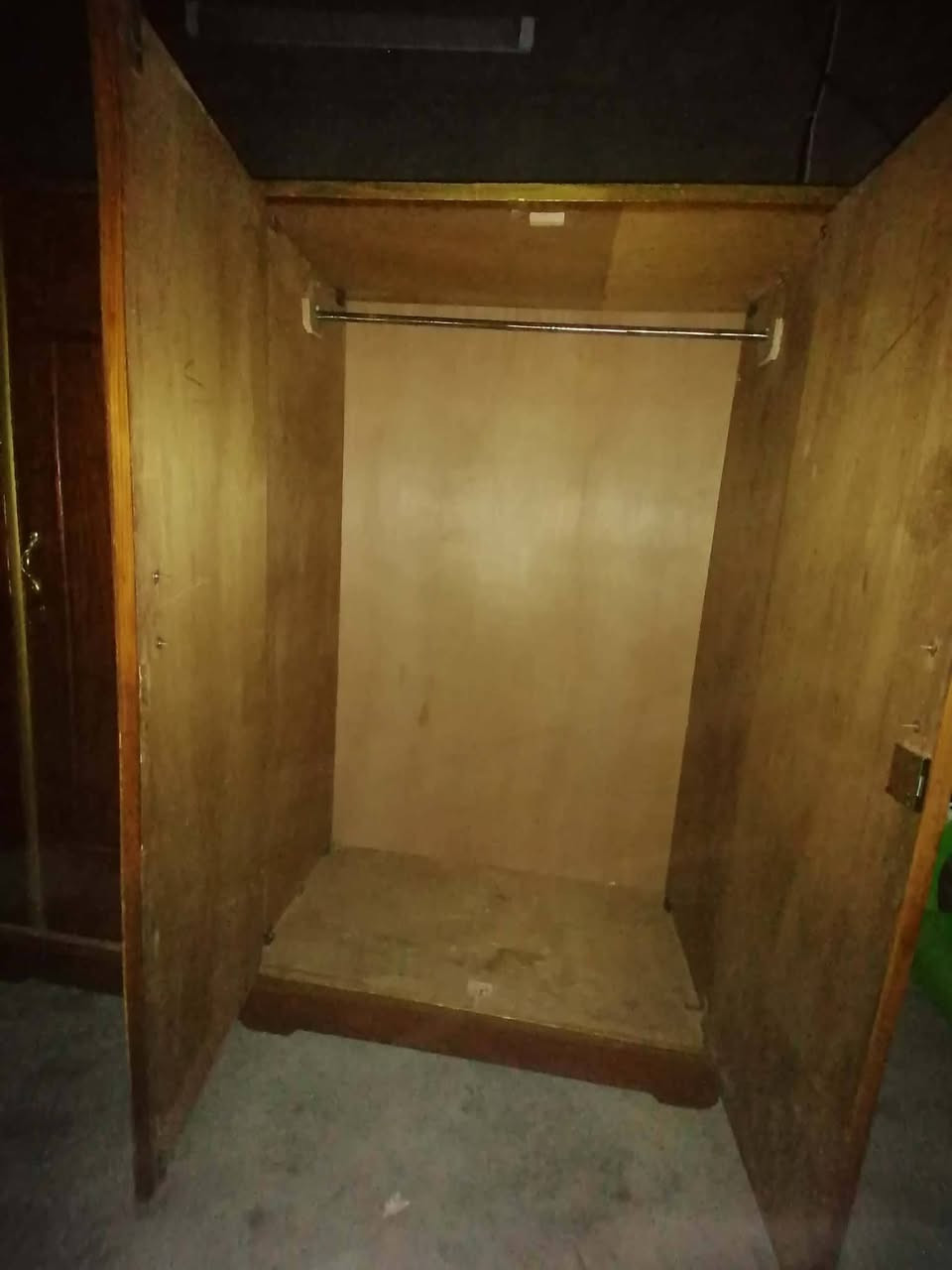 التأميم الرمادي
سعر 700 الف بيها مجال


**إذا كنت صاحب هذا الإعلان وتريد حذفه لأي سبب، رجاءا أرسل رسالة إلى الدعم الفني**