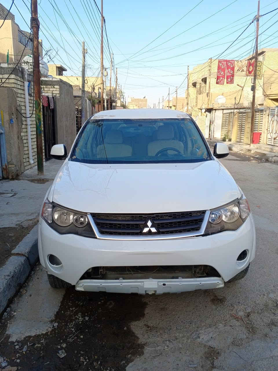 السلام عليكم سياره مسي بوشي 2008 رقم بغداد تحويل مباشر سياره هستوها طالعه من التعمير وبيها نواقص شغلات بسيطه مكينه كير صدر كله بالجيس الاستفسار على رقم الهاتف ممتواجد ع الفيس  ***********
