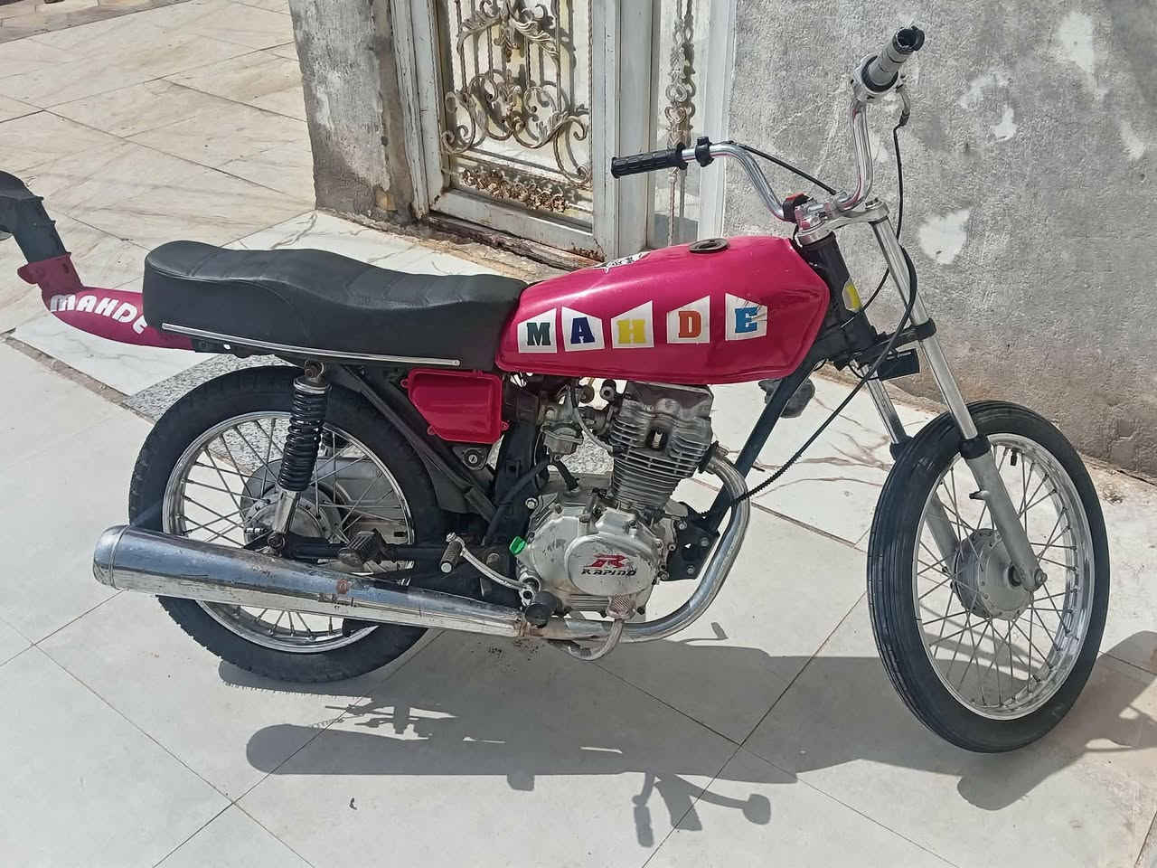 سلام عليكم دراجه لبيع دوات رابيدو ب450 وبيها مجال محرك حجز مفتوح ولفات وتعمير جديد دراجه ماعوزه براغي  مكاني كرمه بني سعيد مكلف بنشر  هاذا راعيها سجودي ميثاق  ورقم تلفون ‏‪***********‬‏
