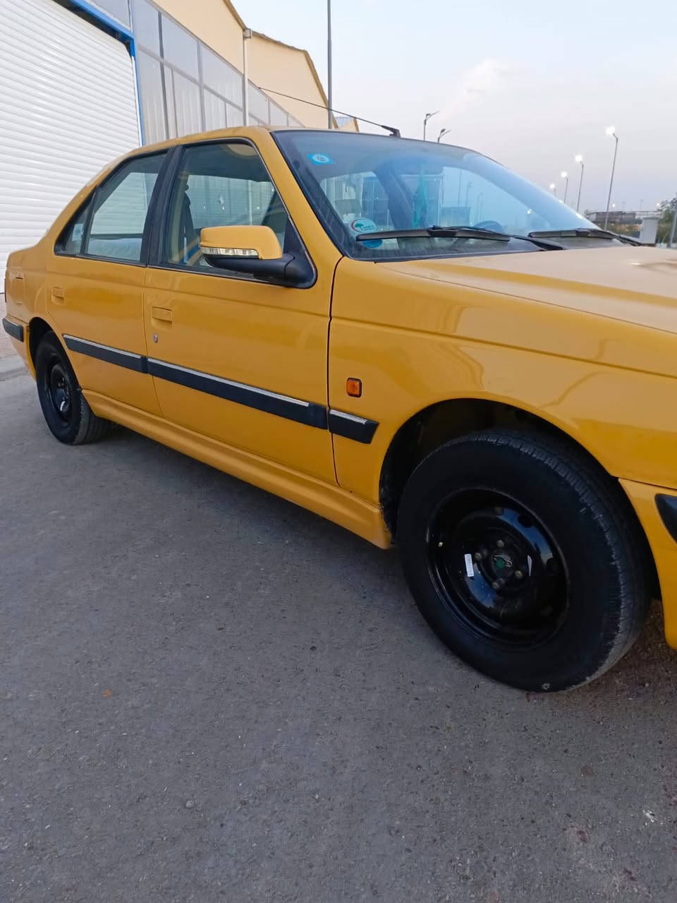 سلام عليكم بيجو بارص موديل ١٥مكفوله كفاله عامه عده هلال خلفي شرط سونار عله وضع شركه مكينه كير حداديه سنويه ٢٧ هيئه مصفره العنوان بغداد السعر٥٢ الهاتف ***********
