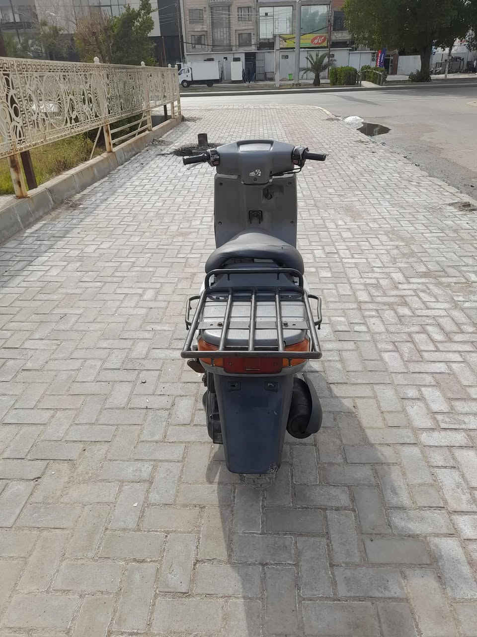 دراجه بيكم فحل للبيع محرك خير من الله ناعم كهربائيات شغاله استان كهربائي صفح شغال اوراق موجوده السعر 375 العنوان الطالبيه الرقم *********** الشراي يتصل
