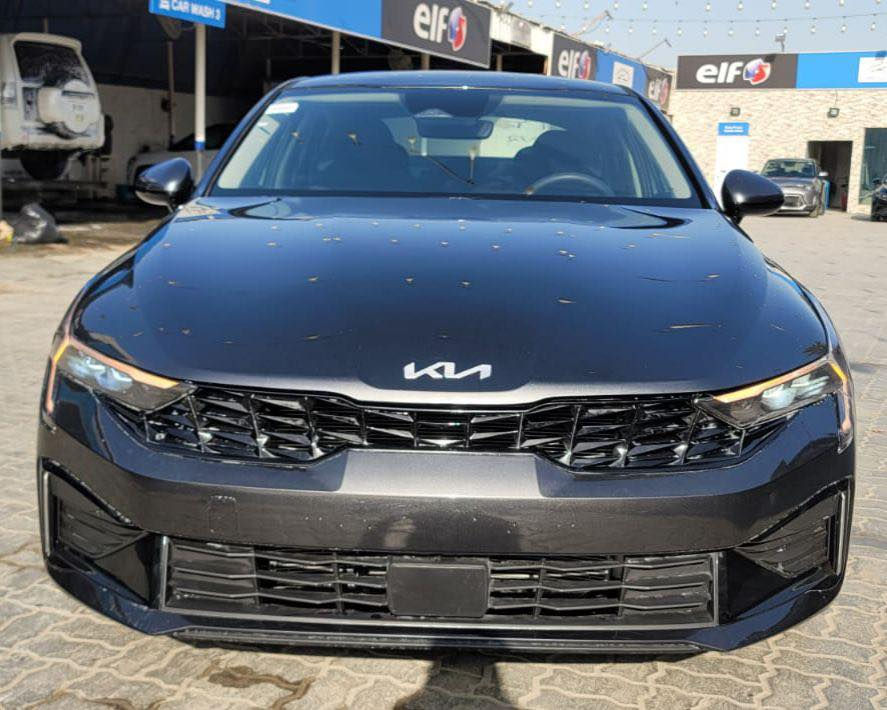 � زبائننا الكرام… مركز المهندس لأستيراد السيارت
🚘 Kia K5 LXS 2026💥

💰 السعر: 122 $ بدون كمرك
🔧 الحالة: مصلحة وجاهزة (الوصول 10 ايام)

💥 صبغ قطعتين فقط

✅ بإمكان التخريج بكتاب شهداء (إعفاء من الكمرك لمن لديه كتاب شهداء).

📍 كربلاء - سيف سعد البلديات

📞 للاستفسار:
👤 د. شهيد: ***********

 👇🏼رابط كروب الواتساب 
https://chat.whatsapp.com/G1vHBgZwn280PCMz6HkyiX?mode=gi_t
