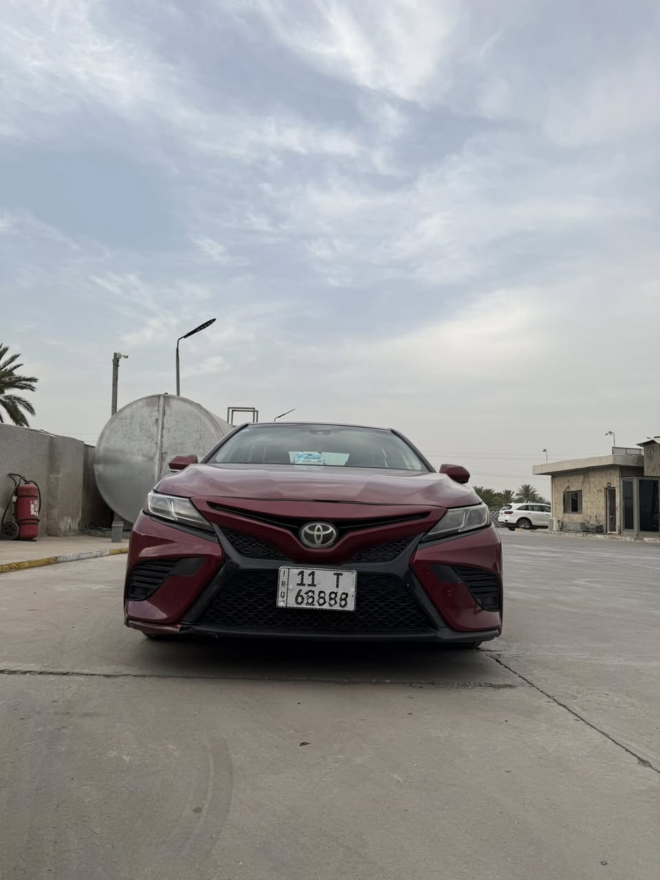 للبيع Toyota Camry SE Plus 2018
SE Plus فول مواصفات
محرك وبدي بحالة ممتازة، السيارة بدون دواخل نهائياً
عدد القطع المصبوغة ٥ قطع (بيع حزام)

• شاشة + كامرة
• فتحة سقف
• تشغيل بصمة
• كراسي جلد
• حساسات
• نظام قيادة مريح واعتمادية عالية

السعر: 15,500$ قابل للتفاوض بالمعقول
الموقع: الدورة – بغداد

للاستفسار: ***********
