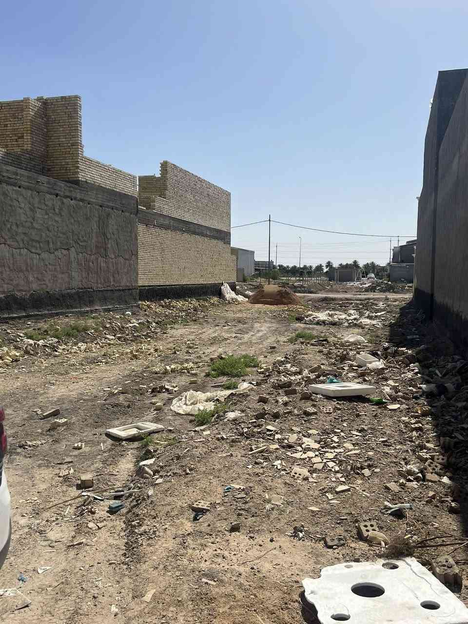 🏡 عقارات الأسد 🏡

#للبيع
قطعة أرض طابو زراعي سند 25،(تحويل مباشر ب إسم المشتري )
📐 المساحة: 240 متر
📏 الواجهة: 12 متر
📏 النزال: 20 متر

🏡 مناسب للسكن العائلي

🔹
🏠 الخدمات:
تتوفر جميع الخدمات السكن🍁💵

📍 الموقع:
بابل – قضاء المحاويل / ملحق حي النور📍📍📍
📷 باقي التفاصيل موضحة في الفيديو والصور

📞 للاستفسار أو معرفة السعر:
يرجى الاتصال أو المراسلة على الأرقام التالية:
***********
***********
📲 أبو أسد

📍 زورونا في:
مكتب عقارات الأسد – قضاء المحاويل، حي 17، قرب مقهى الصياد

🌿🌿🌿🌿🌿🌿🌿🌿🌿🌿🌿🌿🌿
