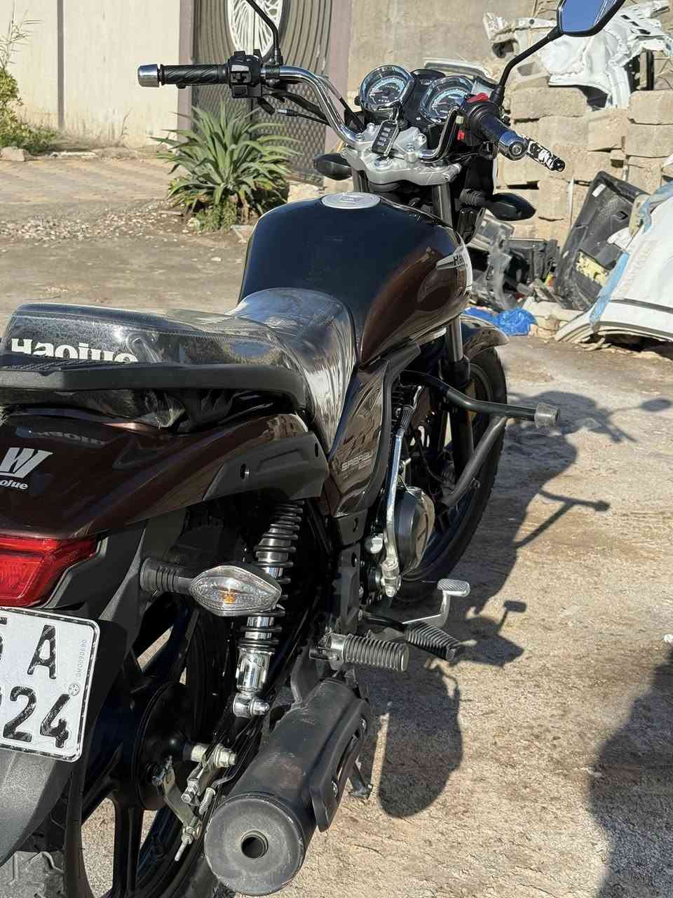 هاوجي كلاسك موديل 23 مسجل انكليزي باسمي 
السعر 17 
***********
