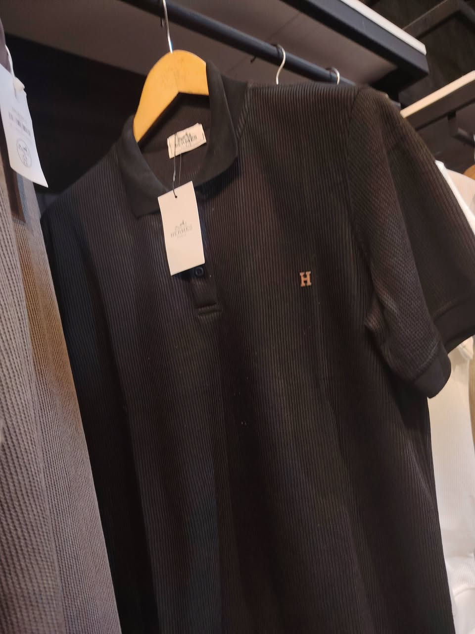 سلام عليكم شباب هاي بضاعه جيرمن كله اصلي نسبه القطن البيها 80%100 قيسات كامله من سمول الئ3x  بضاعه بعيد عن جوه الشعبي بغداد رعفرانيه***********
