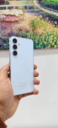 Samsung a55 5g 256  ٢٧٥ الف بغداد الاعظميه  07838375449