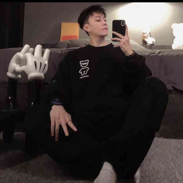 الدشداشه والتراك الفرو  درجه اولى عدنا

للحجز والاستفسار 
https://t.me/znzon246
***********
