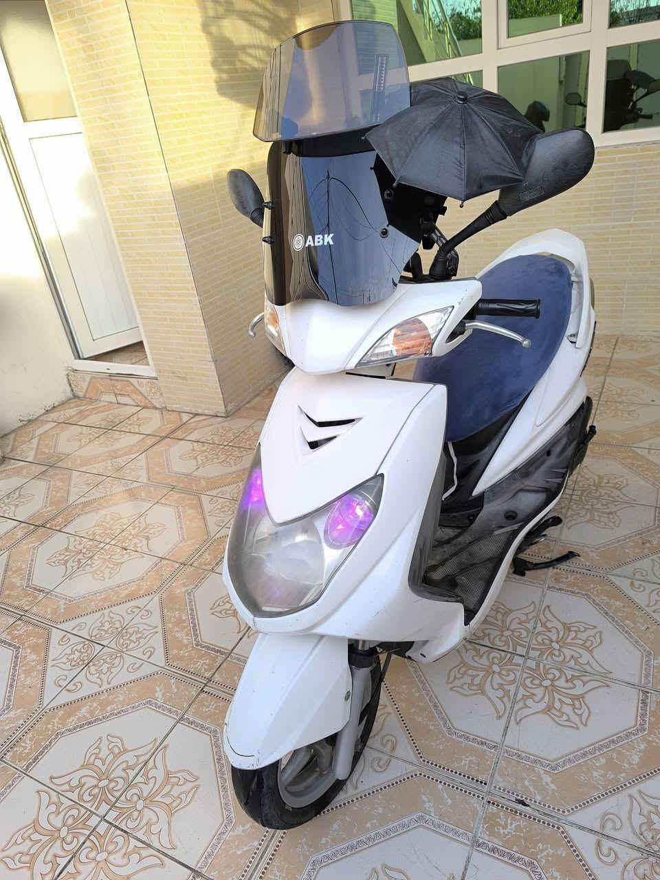 دراجة سكنس ياماها ياباني نوزل
نضيف مكينه كبس السعر 650 الف ***********
