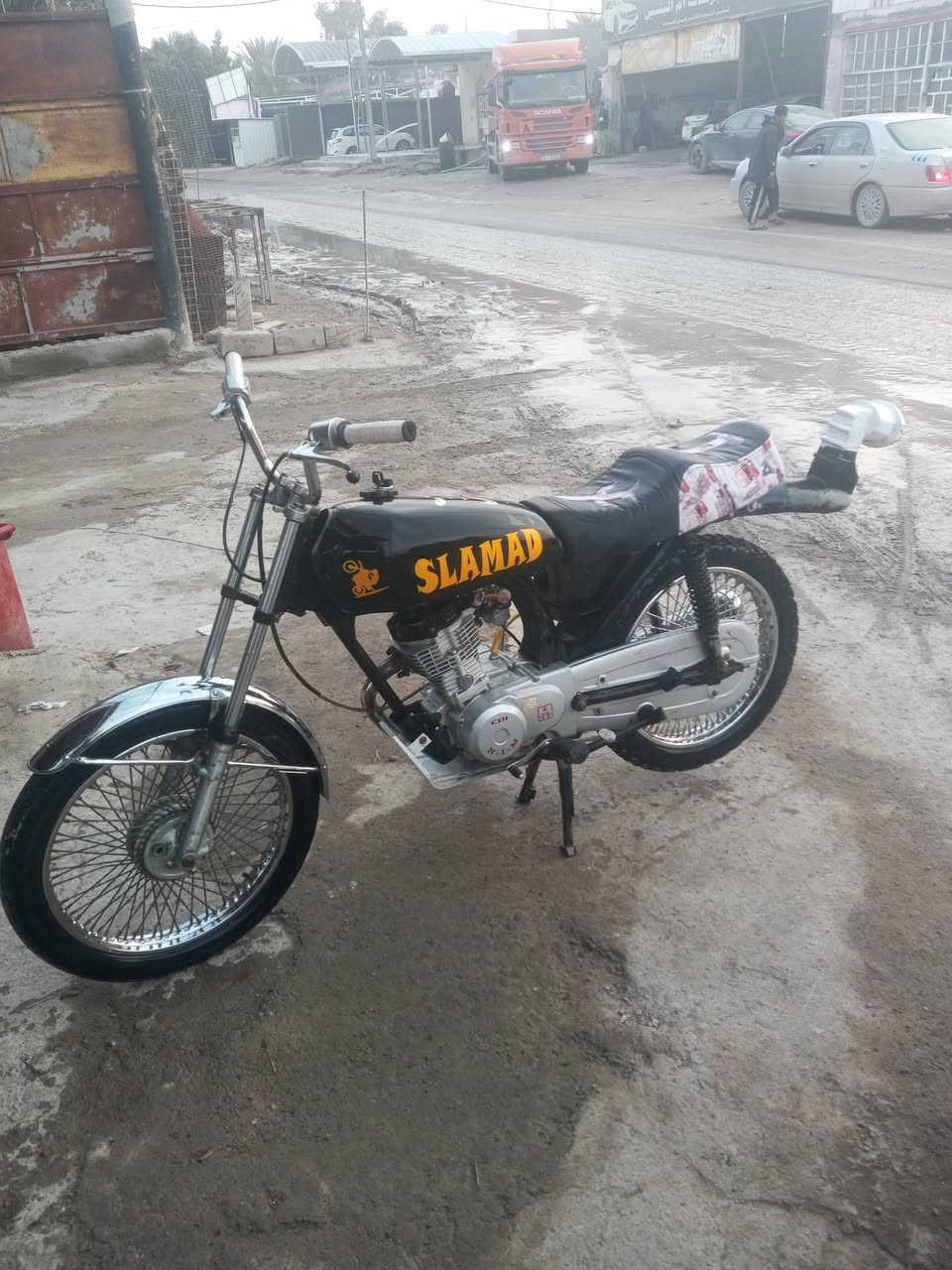 دراجه كلك. للبيع  دراجه نضيفه السعر 325وبيها مجال المكان نجف كوفه الرقم ***********
