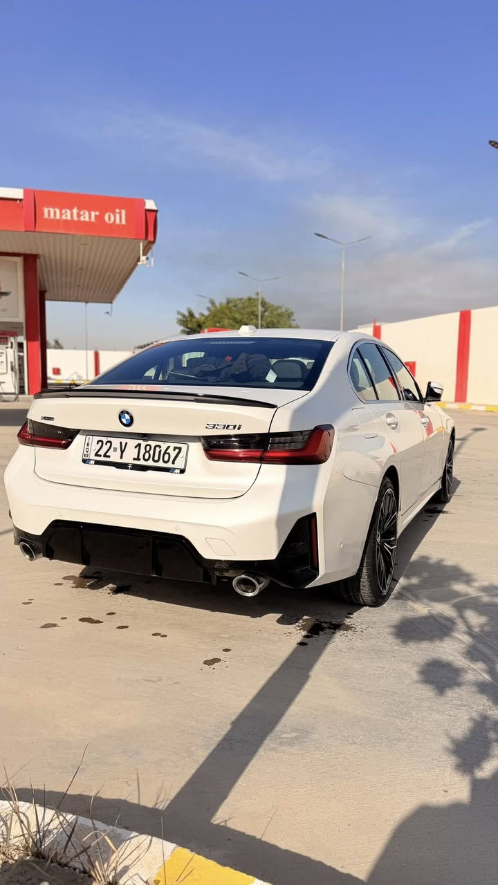 بي ام دبليو 2024   330  محدث M
قطعه مميزه ولون مميز 

محرك 4 سلندر توين توربو 

رقم اربيل  الجديد فحص وهزه جديد بأسمنا الشخصي 

سلايت 
 بصمه تشغيل مع ابواب 
 رادار امامي وخلفي وجانبي 
 شاشه كبيره 
 حساسات 360 درجه 
 كشن جلد هيتر 
 هاندبريك بصمه  
 لد داخلي متعدد اللوان 
 لايت لد led

ماشيه 31 الف 

وباقي مواصفات ال bmw المعروفه 

سياره جاهزه بدون اي مصرف
كلها كفاله مكينه كير صدر 

مكان السياره كركوك  

السياره بيها جاملغ البونيد شبرين صبق لجماليه بدون دواخل ولا لغود وشواصي موجوده صور الحادث مثل ماموضح بالصور 

السعر 325 بي مجال 

الاتصال ***********
