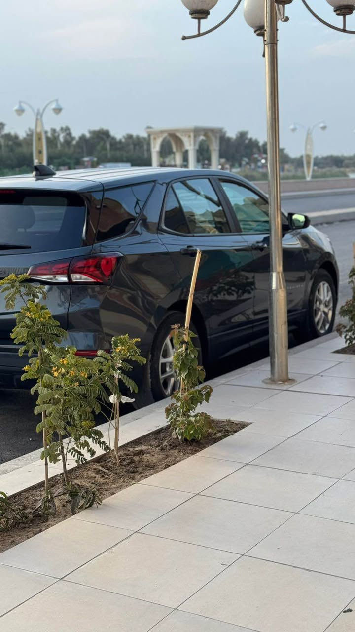 السلام عليكم ايكونكس موديل ٢٠٢٢ رقم بغداد تحويل مباشر حادثها كما موضح بالصور السياره بدون ايرباك ماشيه62 الف ميل بصمه سايد بريك بصمه رادار امامي توقف ذاتي كشن كهرباء تبريد قطعتين  السياره مكان بغداد الكاظميه السعر المطلوب ١٦٣$ *********** Colombo, Sri Lanka
