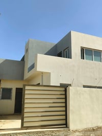 مجمع ابو تراب • ٢٠٠م • ٤غرف
