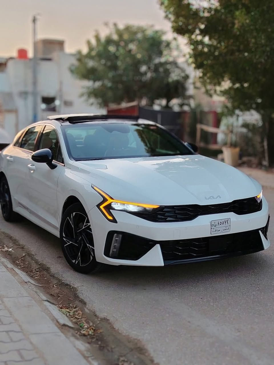 كيا K5 مديل 25 فول مواصفات Gt line فول بانوراما ميحتاج اذكرهن
بلا رقم تترقم جميع المحافظات عدا الشماليه 
محرك 2500 Gdi داخل جلد احمر 
حادثاها كسر بالبنراما وبدلتها اصليه وباب وجاملغ مبدلات بلاديات جهة العبري 
ماشية 12 الف فقط يعني زيرو 
السعر 140ورقه مكاني نجف شارع غدير فرات ماكو مديل 25 بهيج سعر 
للاستفسار : ‭***********‬
ملاحظه سونار وصور الحادث موجودات خاص 
بعد السونار صار بيها 3مكانات طخات بسيطه مثل ما موضح بالصور السياره ربع متصرف عليها زيرو
